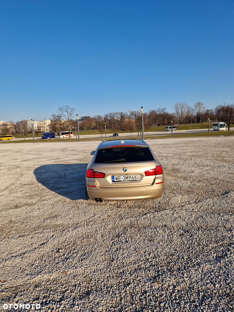 BMW Seria 5 ver-520d - 4