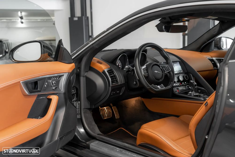Jaguar F-Type 2.0 i4 R-Dynamic - 9