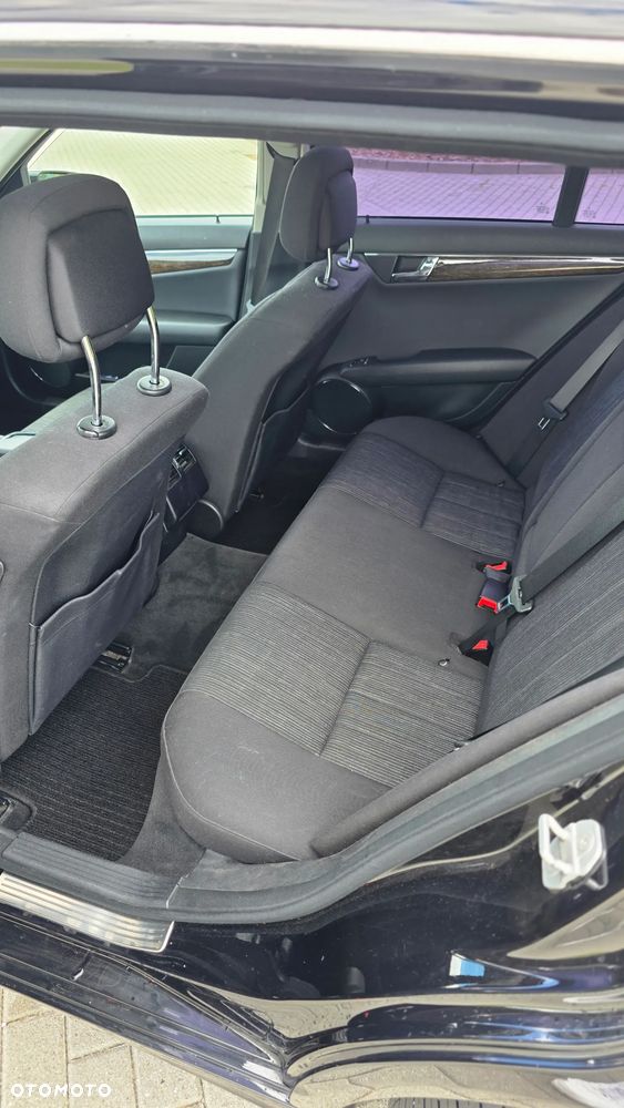 Mercedes-Benz Klasa C 200 CDI DPF Automatik Classic - 12