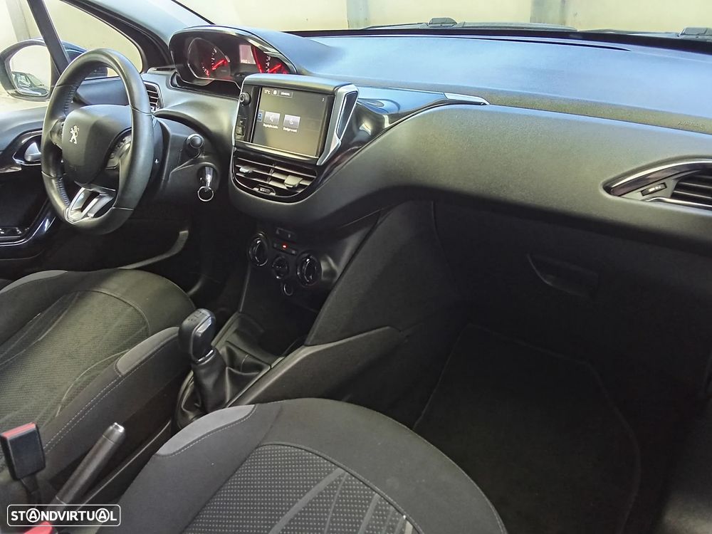 Peugeot 208 1.2 VTi Active - 9