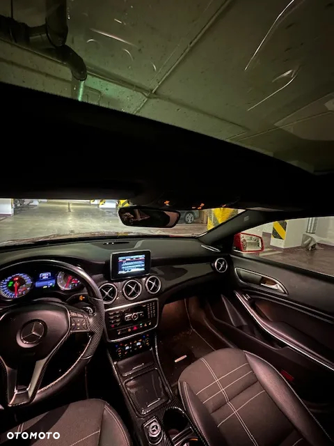 Mercedes-Benz CLA - 10