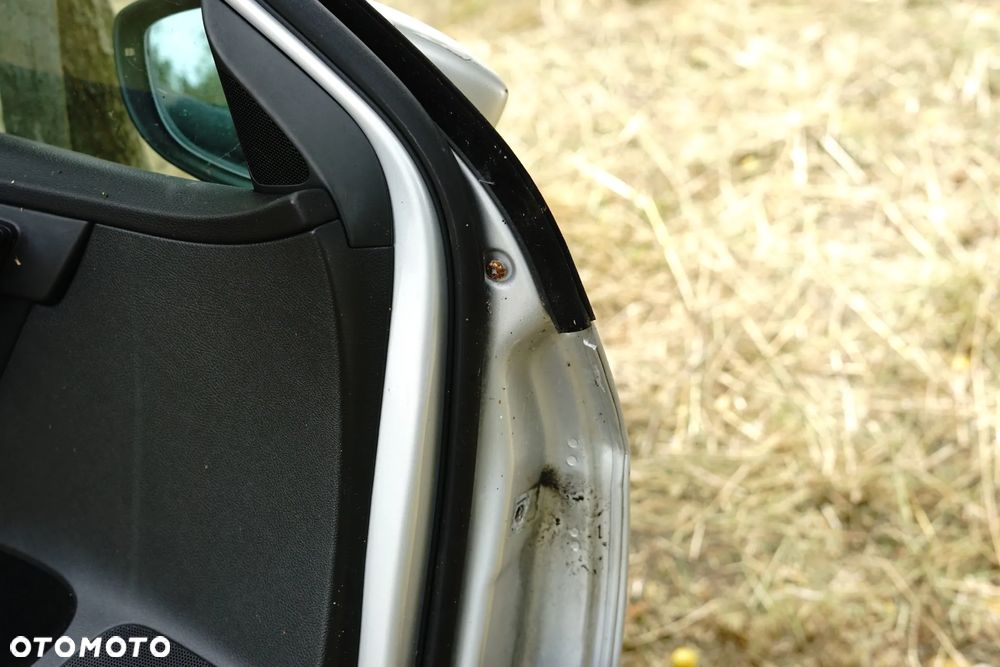 Drzwi przód przednie prawe VW Passat B7 Sedan LA7W - 12