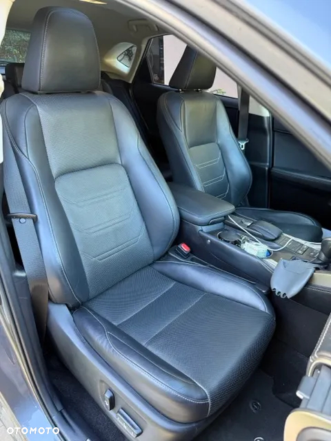 Lexus NX - 9
