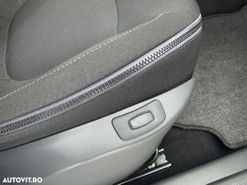 Renault Captur ENERGY dCi 90 Start&Stop Luxe - 22