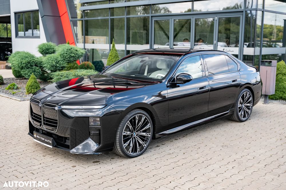 BMW Seria 7 740 xDrive - 39