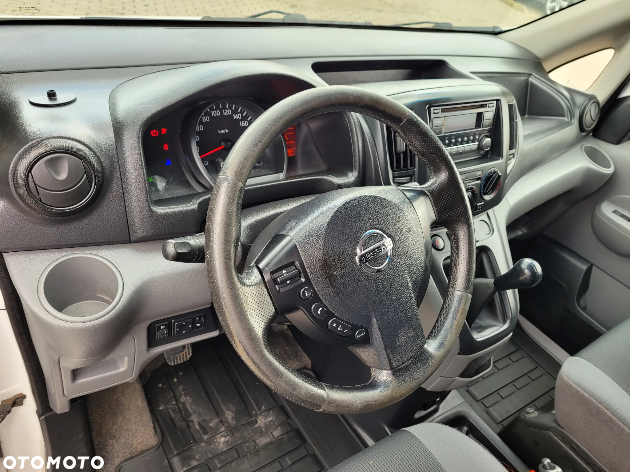 Nissan nv200 - 6