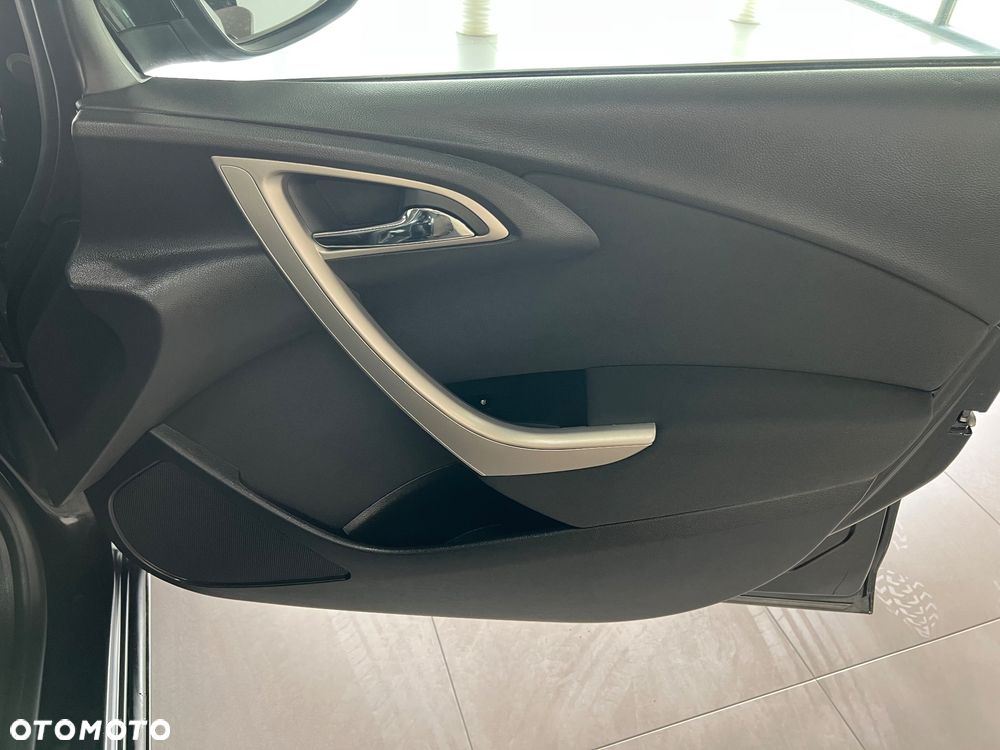 Opel Astra - 25