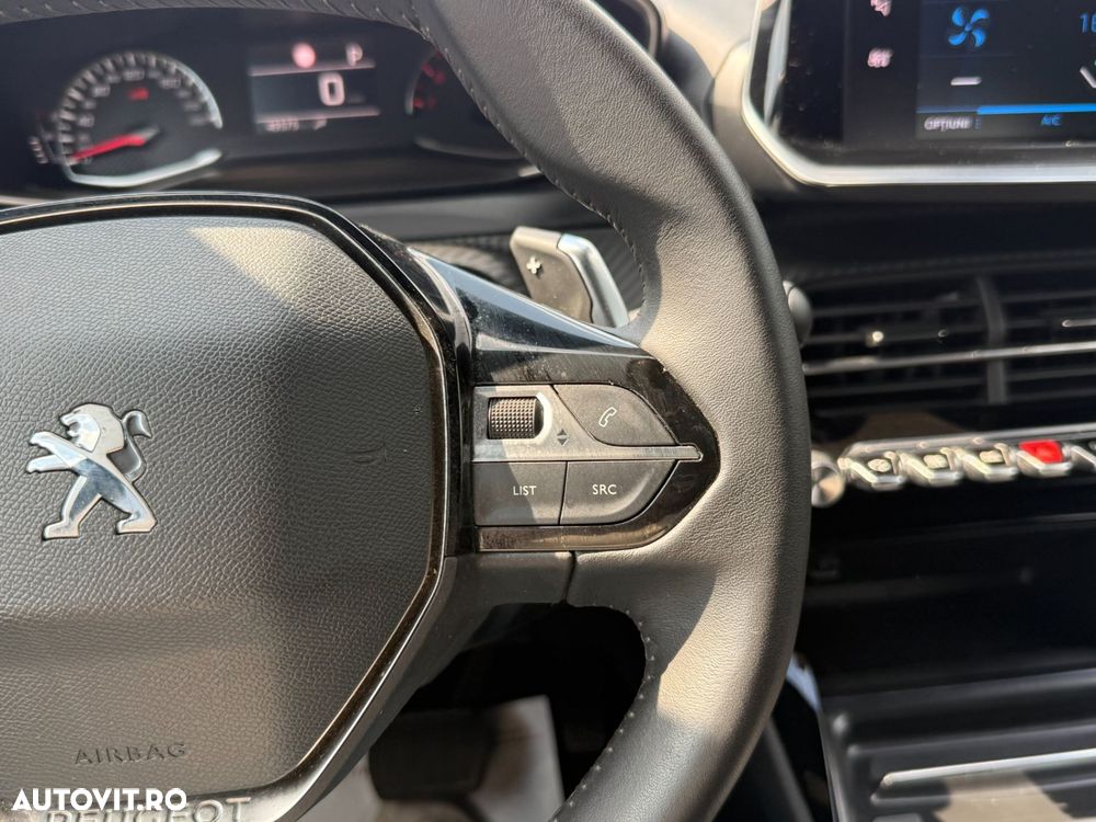 Peugeot 2008 1.2L PureTech 130 S&S EAT8 Allure - 18