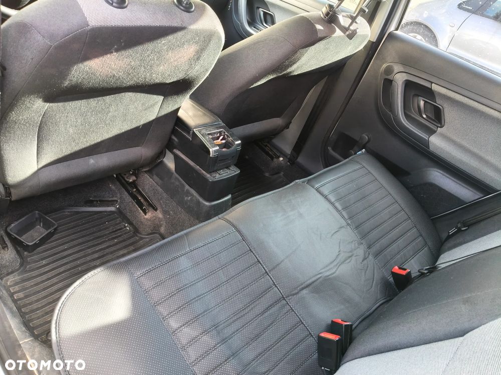 Skoda Fabia 1.6 TDI DPF Active - 8