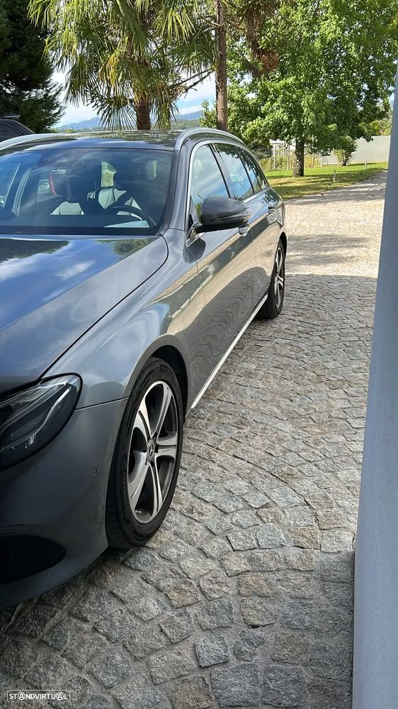 Mercedes-Benz E 220 - 5