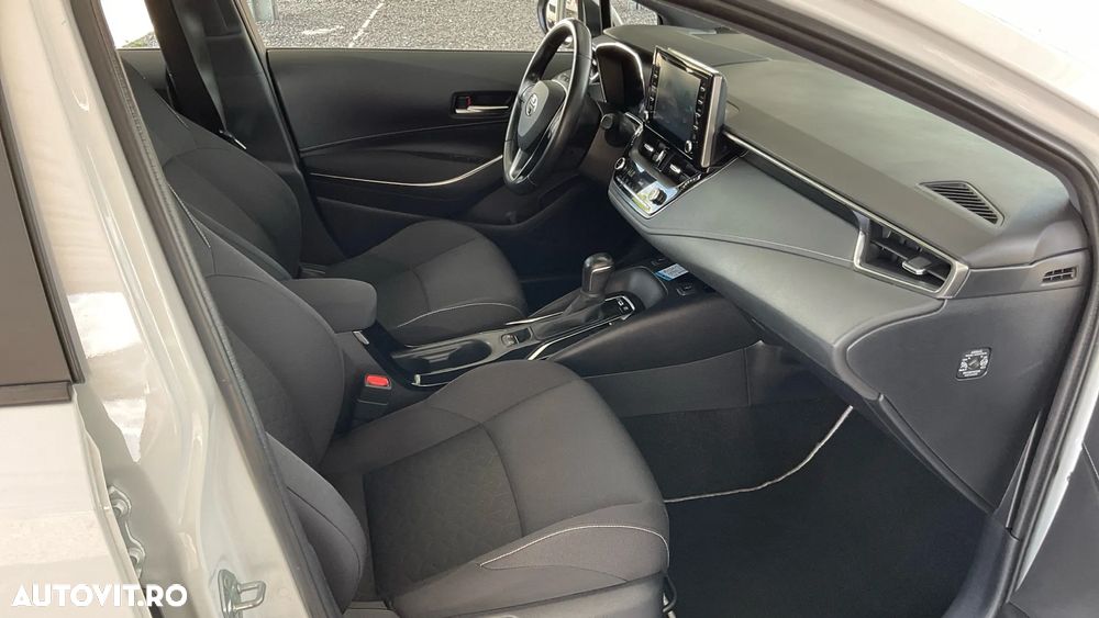 Toyota Corolla 1.8 HSD Dynamic - 27