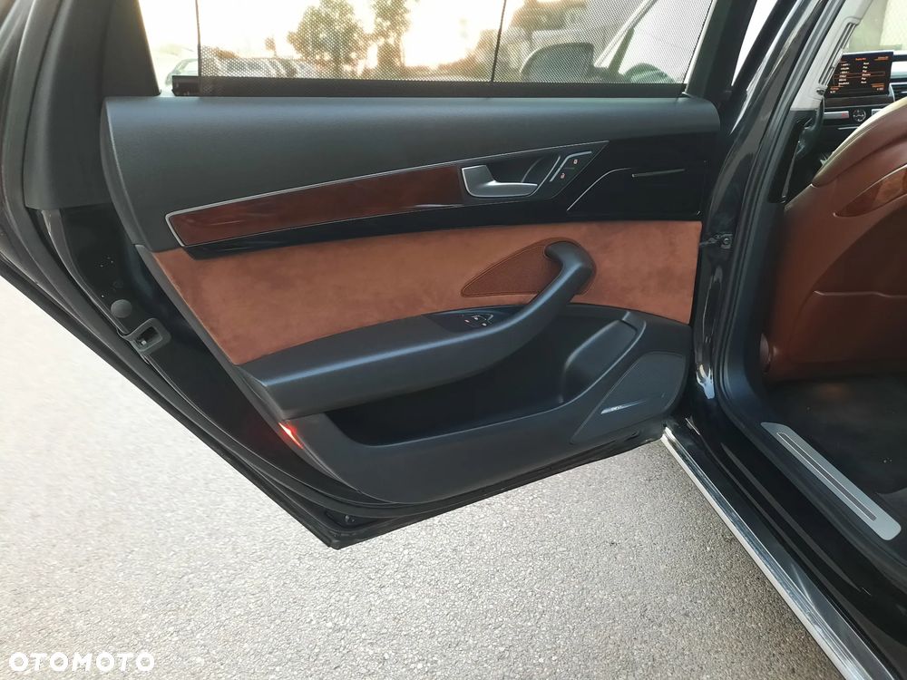 Audi A8 3.0 TFSI Quattro - 33