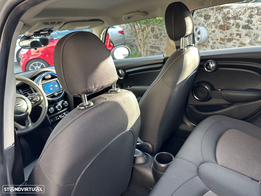 MINI 5 Portas One D - 29