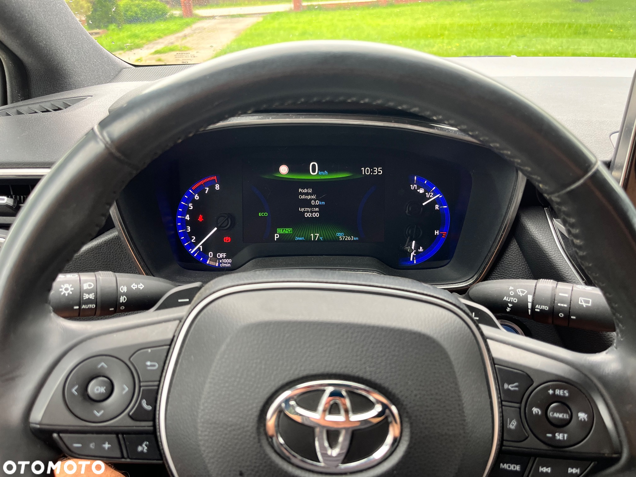 Toyota Corolla - 23