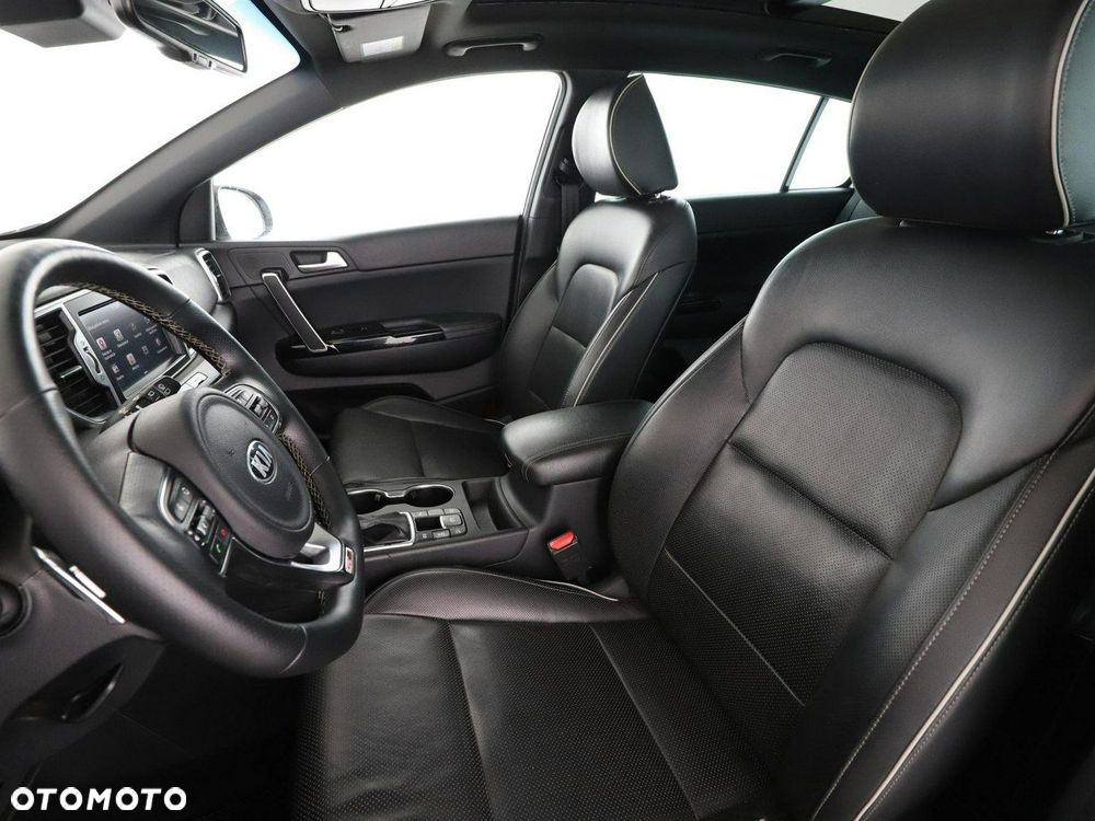 Kia Sportage - 13