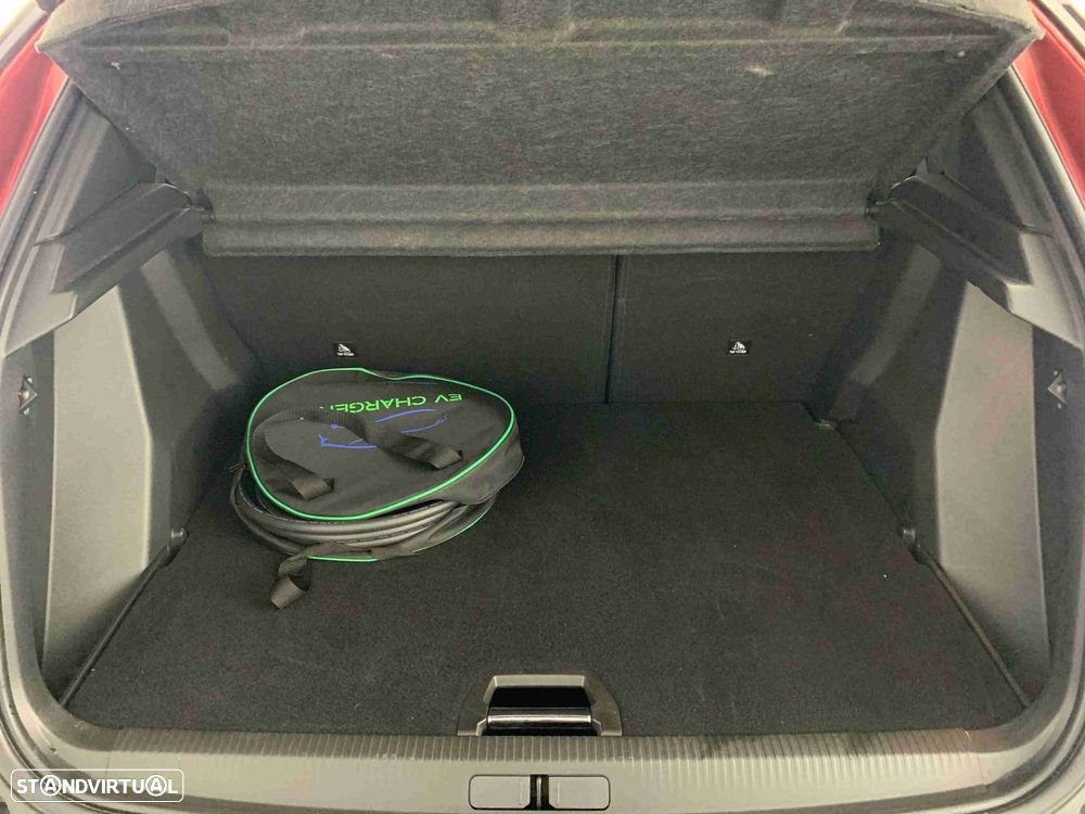 Peugeot e-2008 50 kWh Allure - 14