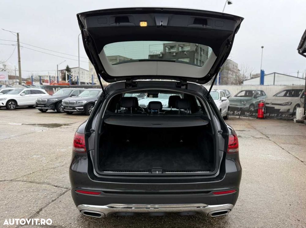 Mercedes-Benz GLC - 13