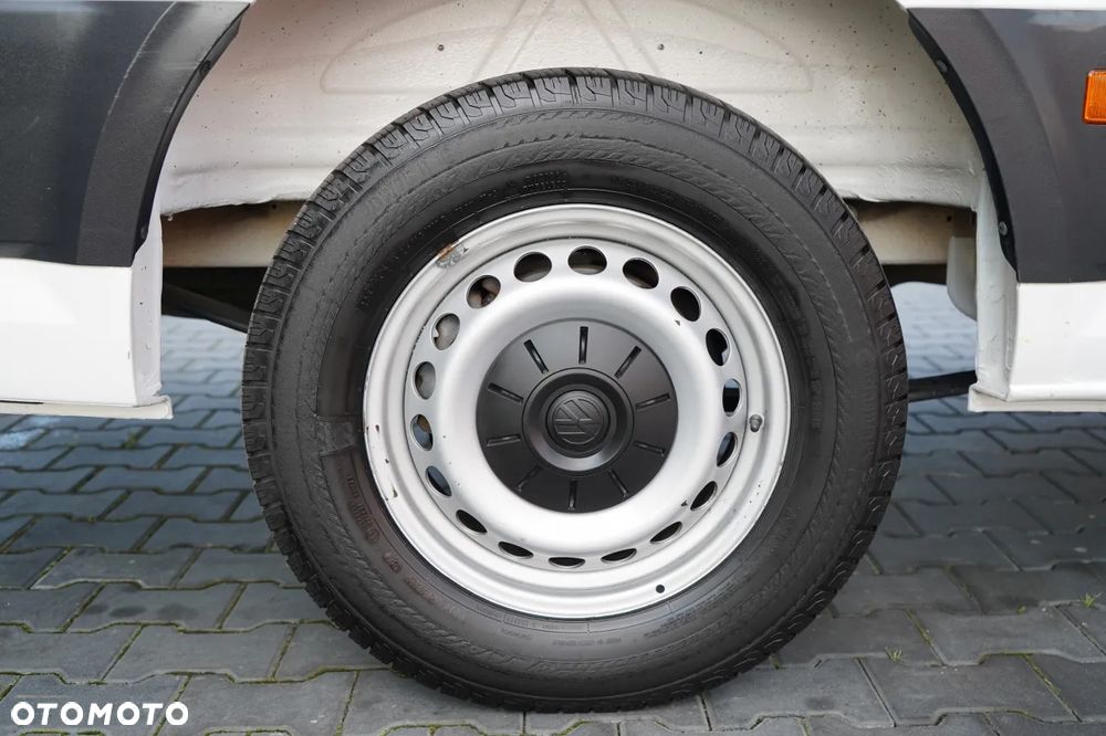 Volkswagen CRAFTER  / 2.0 D / FURGON BLASZAK / DMC: 3500 KG / 2018 ROK / SPROWADZONY / PO KONTRAKCIE SERWISOWYMN - 20