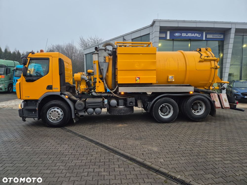 Renault PREMIUM DXI LANDER D 370 / WÓŻ ASENIZACYJNY / 12M3 / 3M3 WODA / WUKO / POMPY JUROP / JEDEN WŁAŚCICIEL / EURO 4 / SERWISOWANY / MOCNA POMPA / ADR - 16