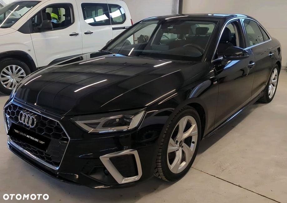 Audi A4 Limousine 35 TFSI mHEV S Line S tronic - 3