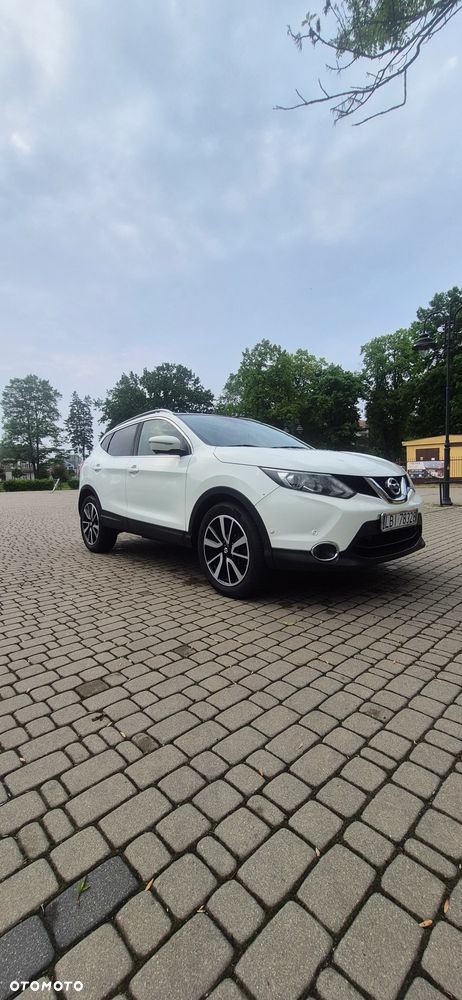 Nissan Qashqai 1.5 dCi Tekna EU6 - 1