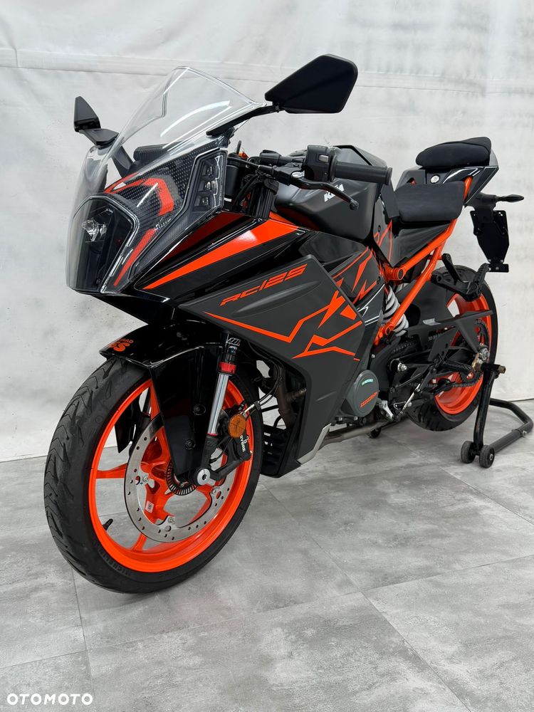 KTM RC 125 - 1