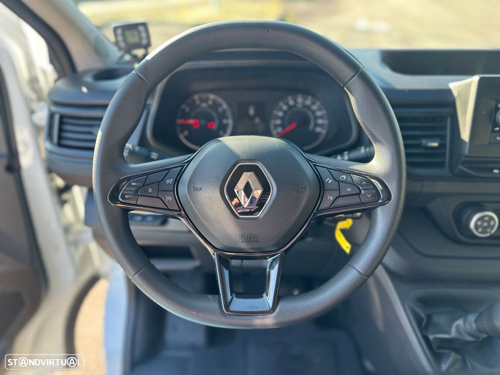 Renault Trafic 2.0 dCi L1H2 Teto Alto | Fibrada - 7