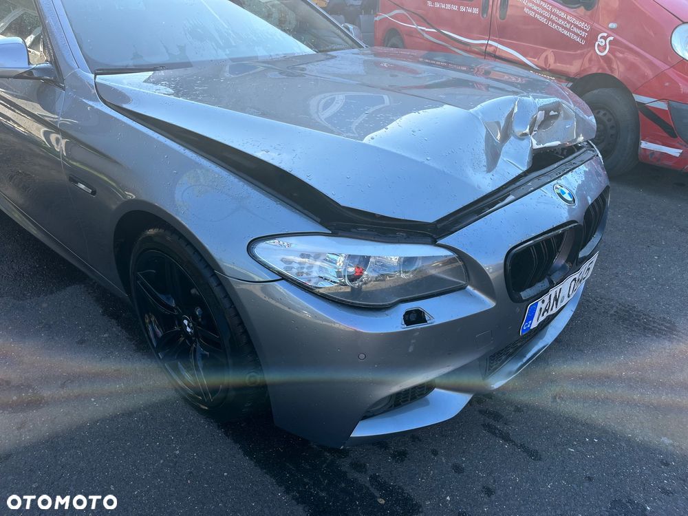 BMW Seria 5 530d Touring - 8