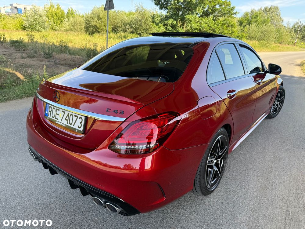 Mercedes-Benz Klasa C AMG 43 4Matic 9G-TRONIC - 27