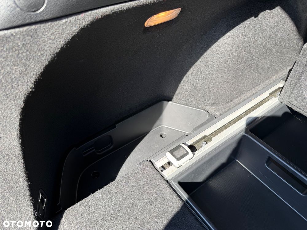 Kia Ceed 1.5 T-GDI Business Line Plus - 10