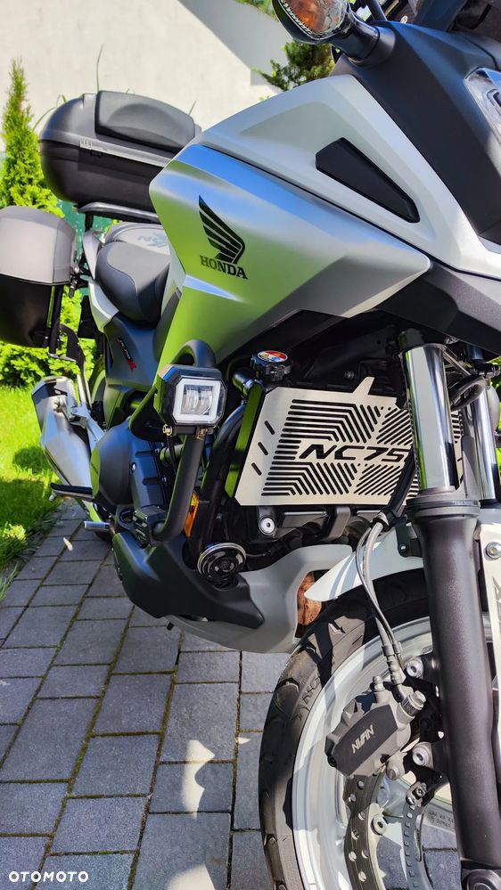 Honda NC - 18