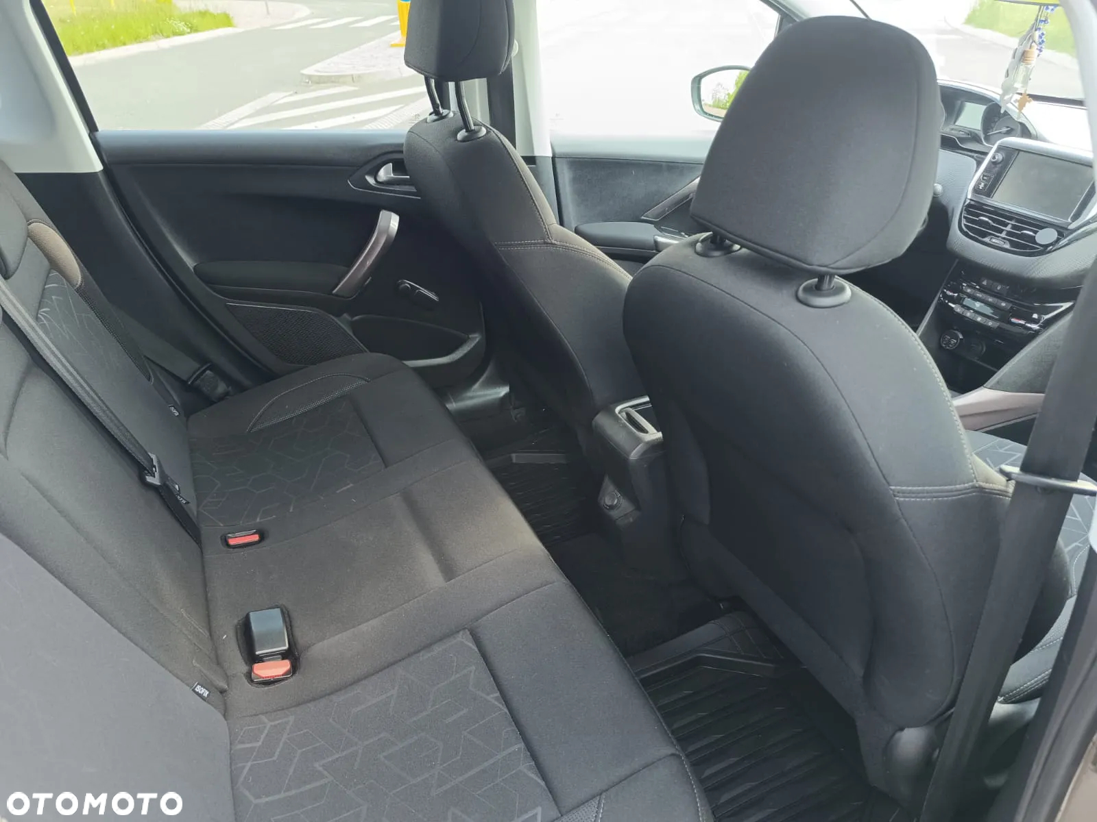 Peugeot 2008 PureTech 110 Stop&Start Style - 11