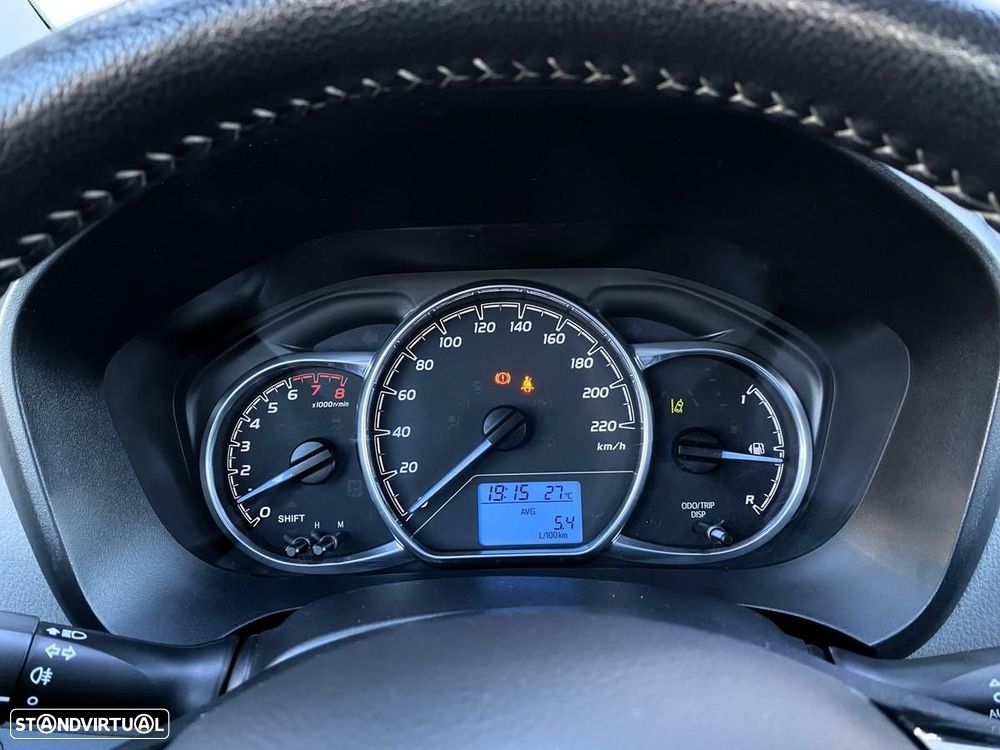 Toyota Yaris 1.0 VVT-i Comfort - 24