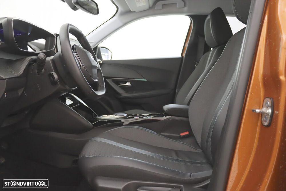 Peugeot e-2008 50 kWh Allure Pack - 5