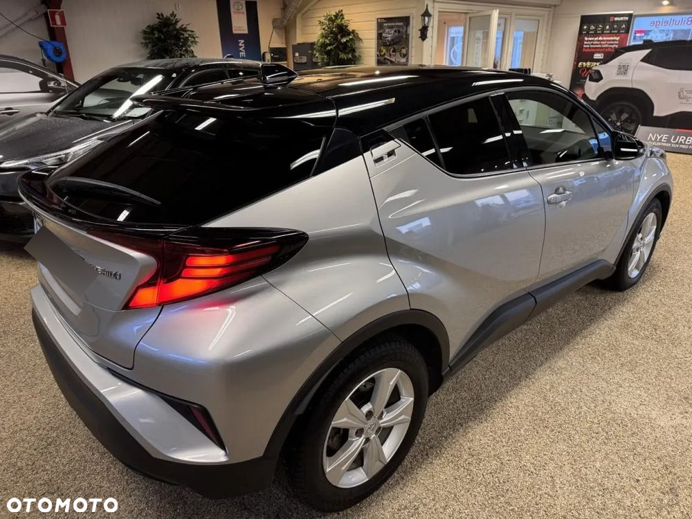 Toyota C-HR Hybrid Lounge - 7