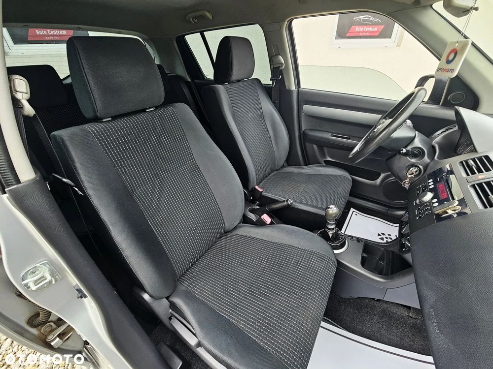 Suzuki Swift - 11