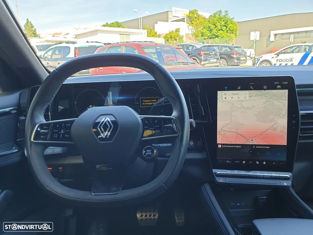 Renault Austral 1.2 E-Tech Iconic Espirit - 14