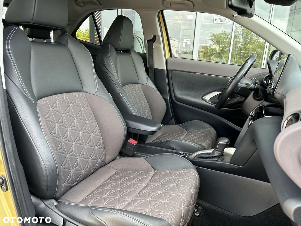 Toyota Yaris Cross Hybrid 1.5 Executive 4x4 - 10