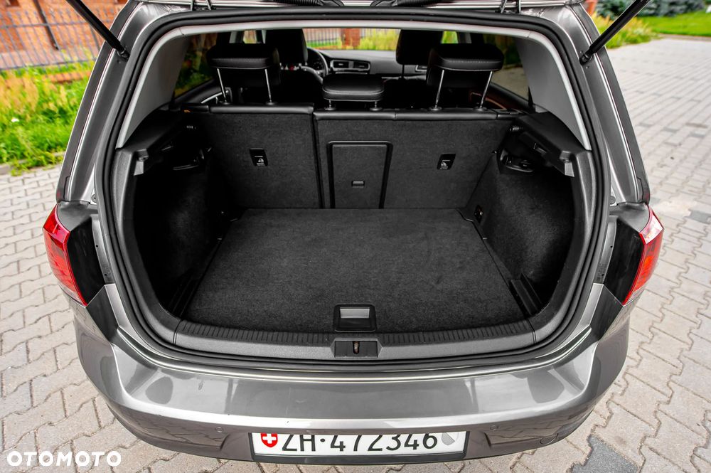 Volkswagen Golf 1.4 TSI BMT Highline - 18