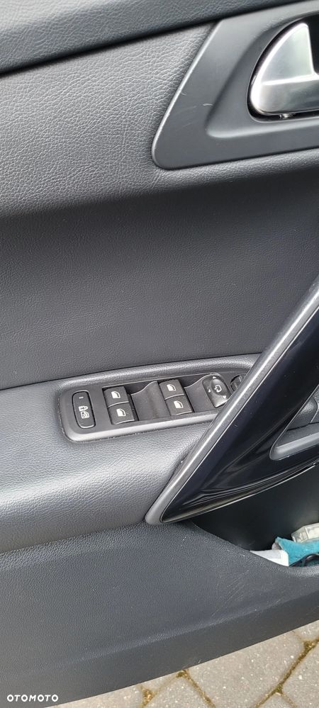 Peugeot 508 RXH 2.0 HDi HYbrid4 - 25