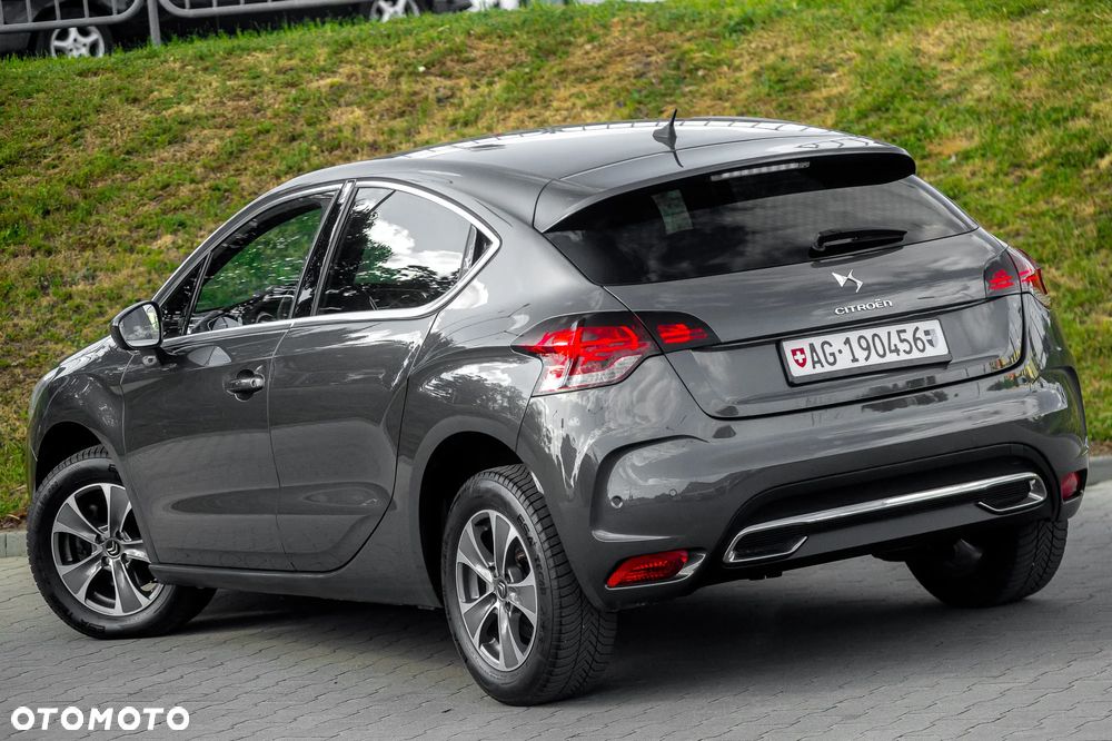 DS Automobiles DS 4 - 12