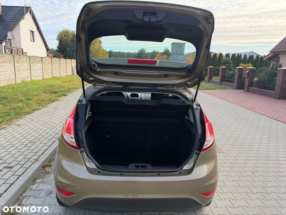 Ford Fiesta 1.6 TDCi SYNC Edition - 15
