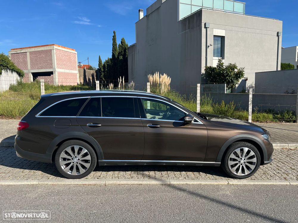Mercedes-Benz E 220 - 10