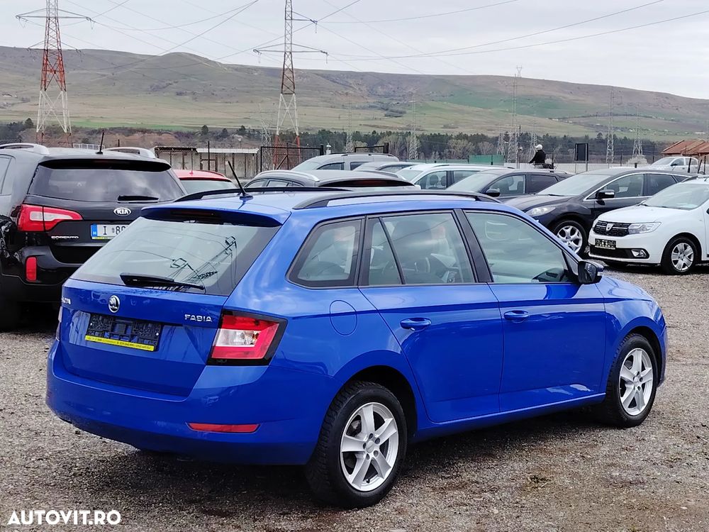 Skoda Fabia 1.0 TSI Ambition - 12