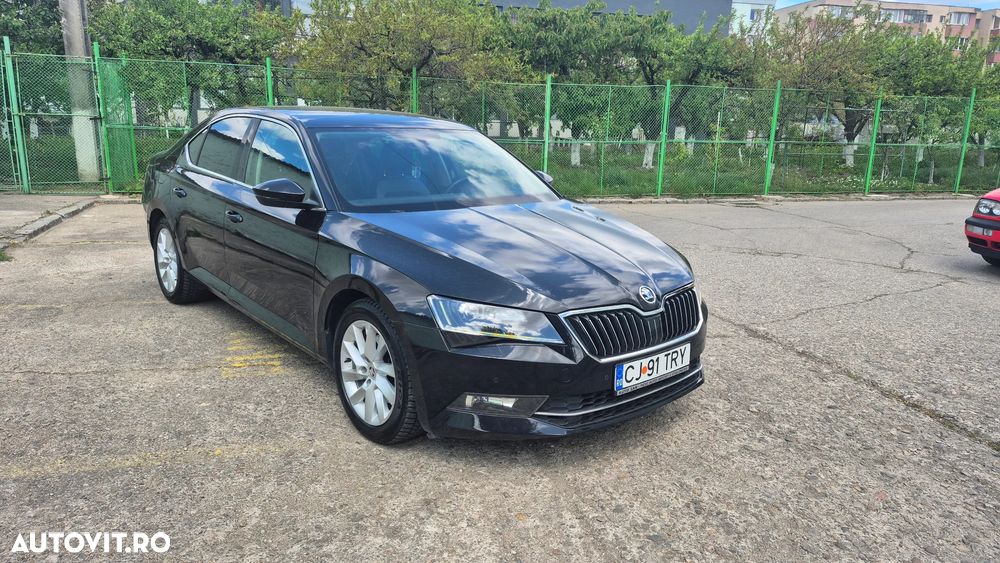 Skoda Superb 2.0 TDI DSG Sportline - 1