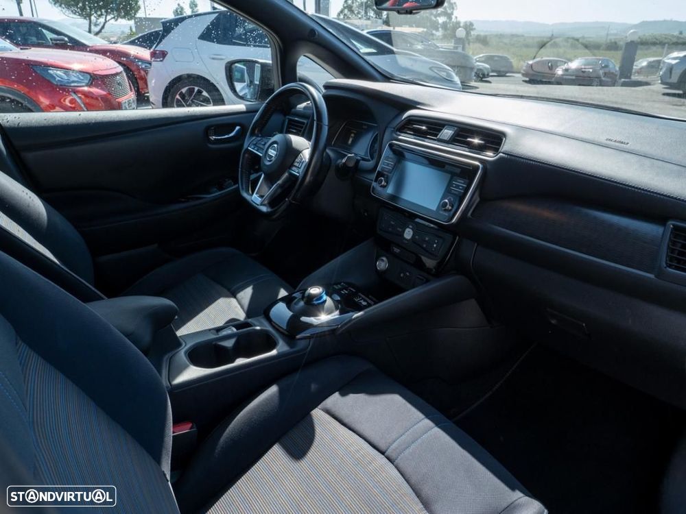 Nissan Leaf 40 kWh N-Connecta - 16
