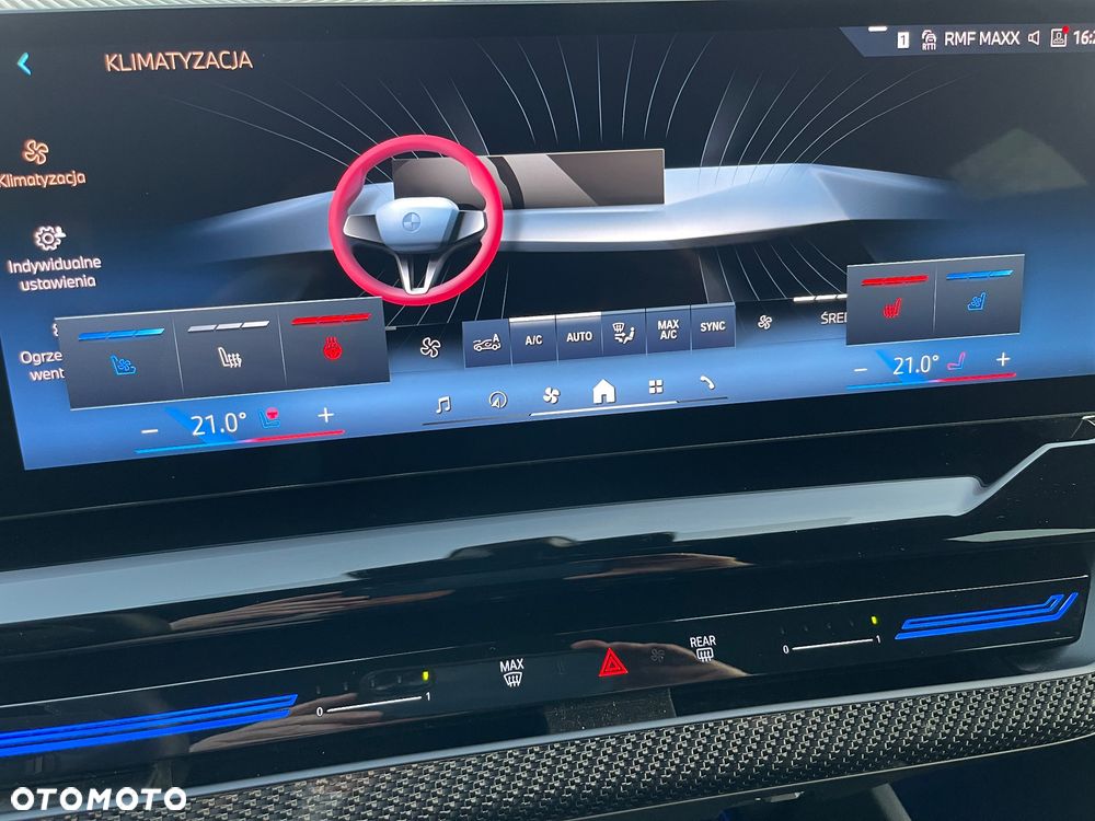 BMW Seria 5 520i mHEV M Sport - 33