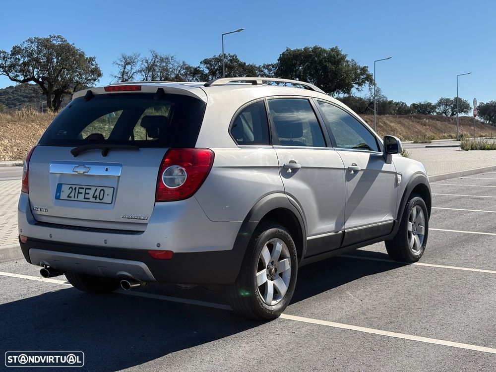 Chevrolet Captiva 2.0 VCDi Seven 7L - 8