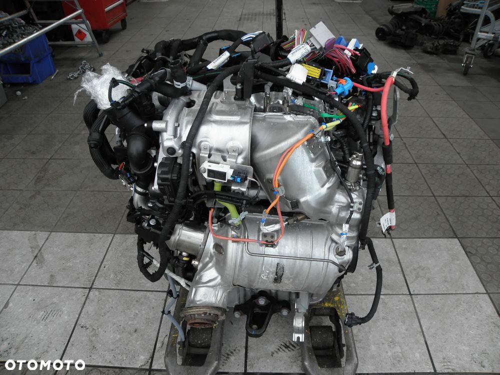 TRAFIC VIVARO III  SILNIK 2,0 DCI  2021 ROK ŁADNY KPL. - 3