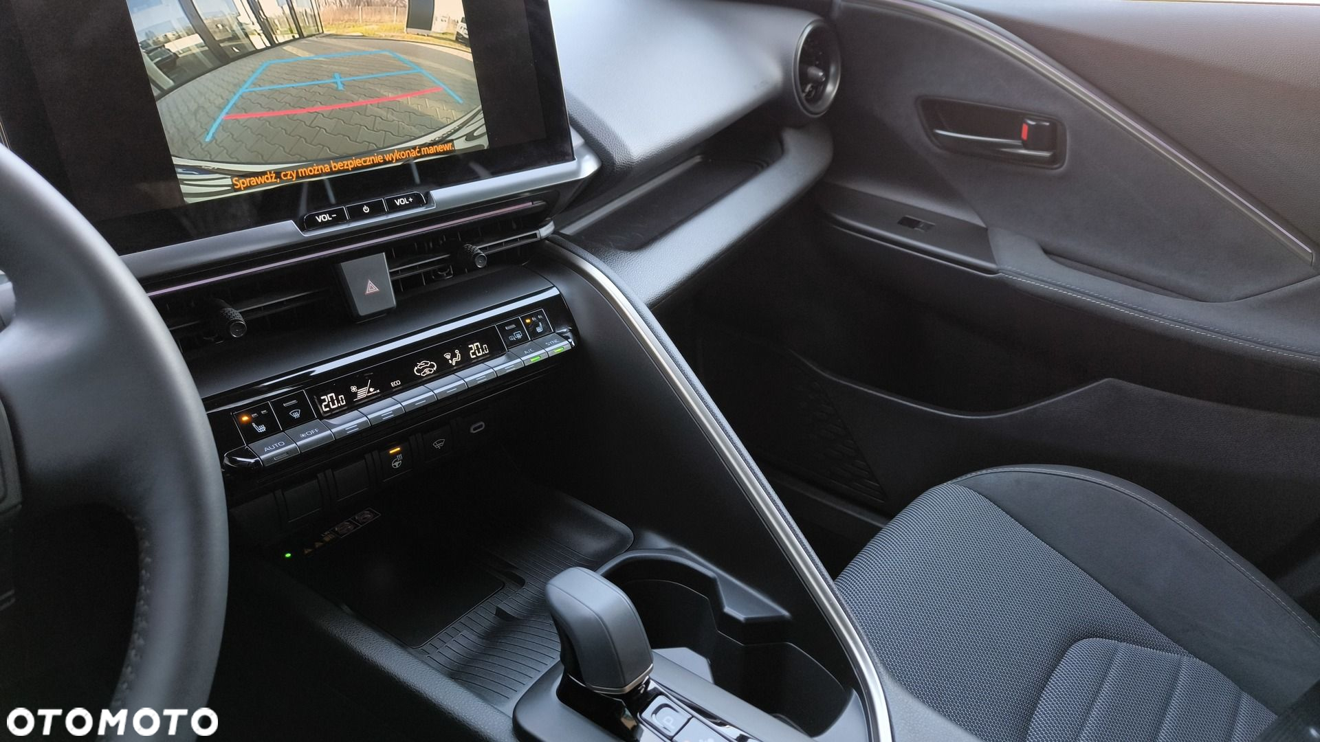 Toyota C-HR 2.0 Hybrid Dynamic Force Executive AWD - 25
